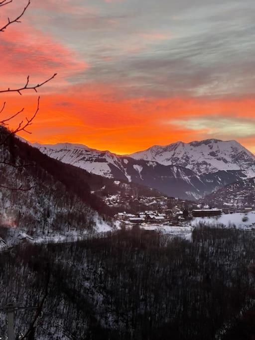 Apartamento Le Sarana : 75M2, Calme, Belle Vue Avec Terrasse. Les Deux Alpes Exterior foto